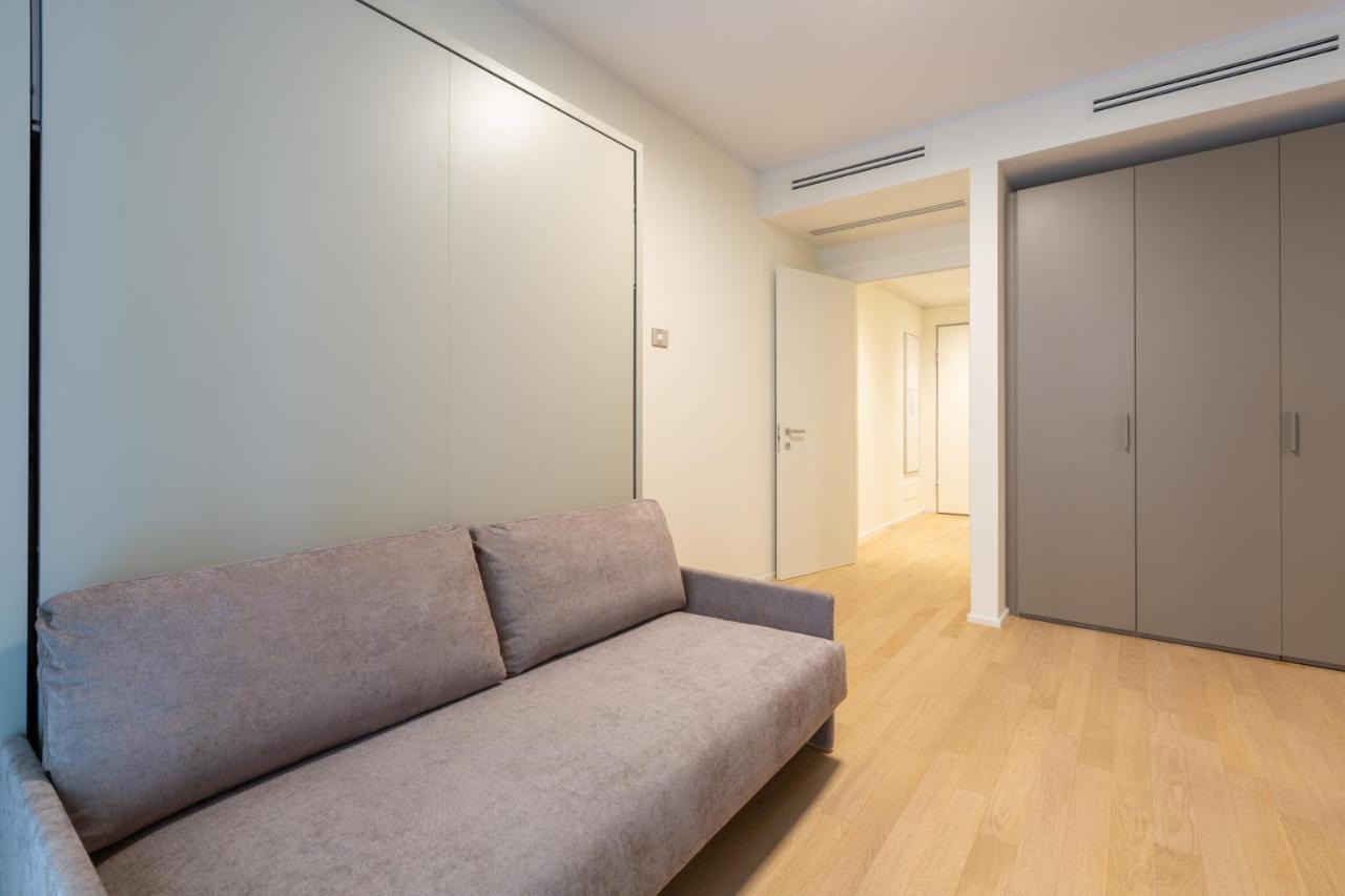 Апартаменты Cozy Flat With Parking Милан Экстерьер фото